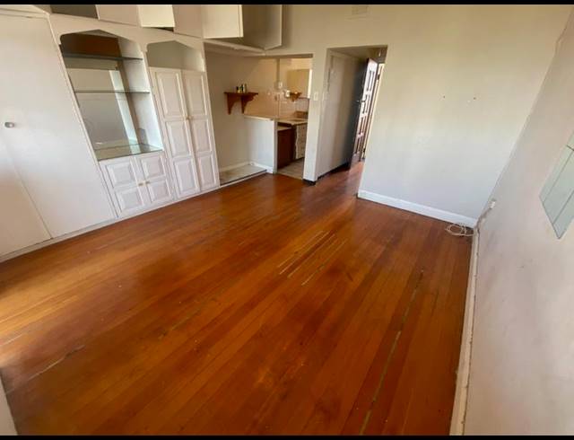 1 BEDROOM PROPERTY TO RENT IN NORTH BEACH